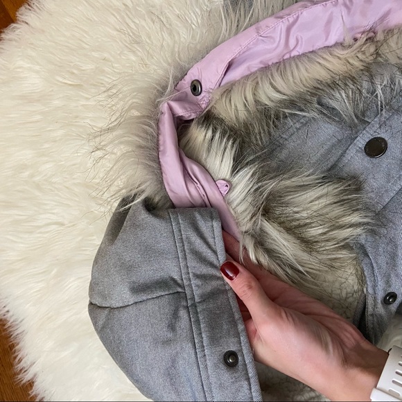 Hollister Parka with Sherpa Lining & Removable Hood Faux Fur - Picture 14 of 14